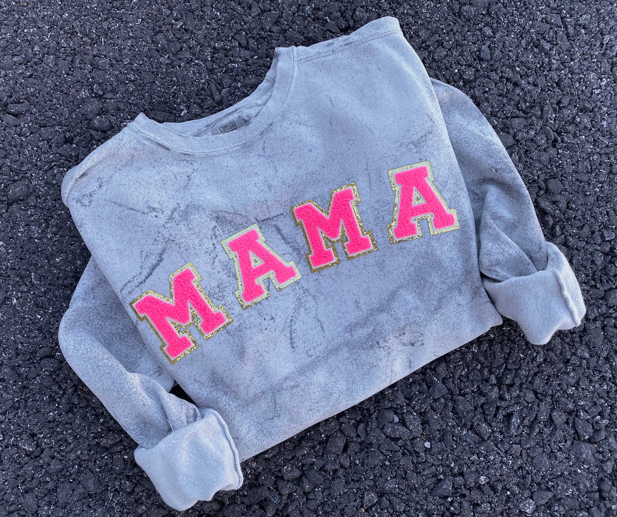 MAMA Bombshell Sweatshirt - WALL DROP